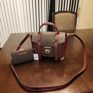 Michael Kors Mahattan Satchel & Signature Wallet